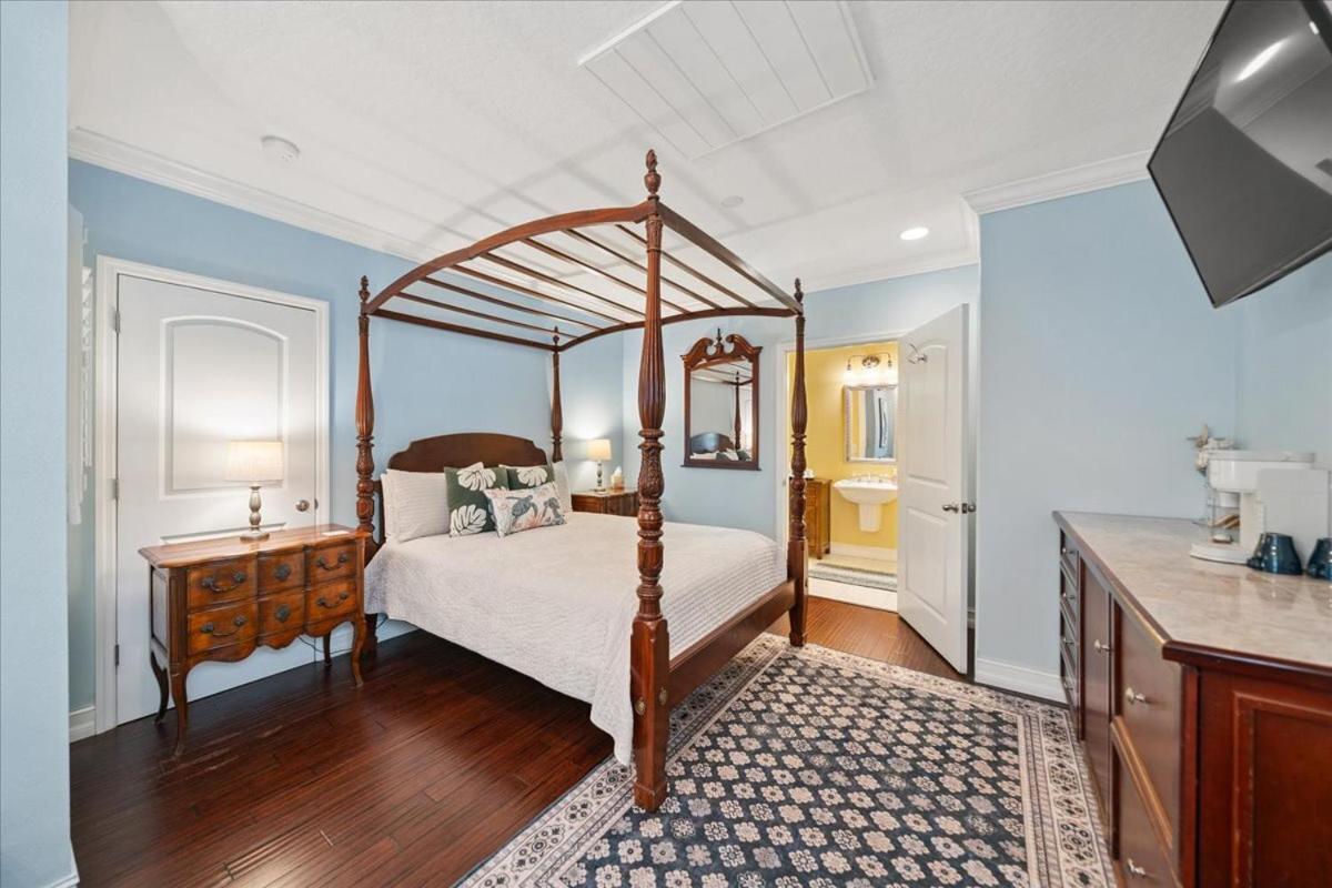 Standard Double Room,1722985643:JPEG